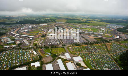 silverstone northamptonshire woodlands campsite