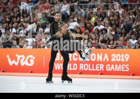 LUCA LUCARONI from Italy, performs in Senior Men FreeSkating Long ...