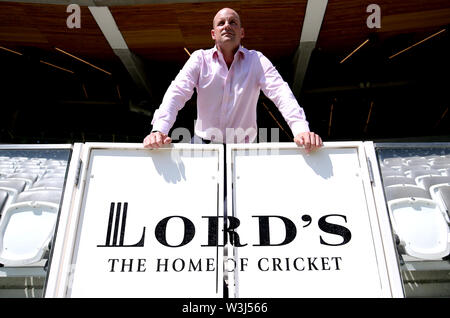 EMBARGOED UNTIL 1200 TUESDAY JULY 16, 2019. Andrew Strauss during a press conference at Lord's where he announced that Lord's Cricket Ground will be turning red for day two of the Specsavers 2nd Ashes Test Match between England and Australia in aid of the Ruth Strauss Foundation. Stock Photo