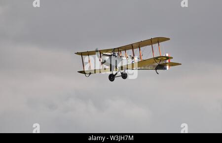 Airco DH.9 / de Havilland DH.9 the world's first strategic bomber ...