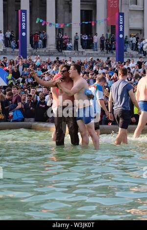 Cricket Fans Celebrate England's World Cup Victory in Trafalgar Square's Fountains by Taking Selfie Stock Photo