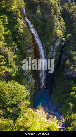 Cascata della Froda, Sonogno, Valle Verzasca, Canton Ticino, Switzerland. Stock Photo