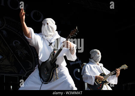 MADRID JUN 29 El Altar del Holocausto rock band perform in