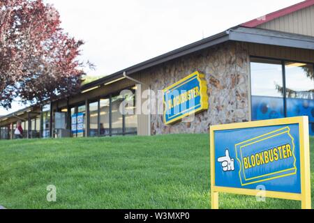 The last Blockbuster Video store in existence, in Bend, Oregon, USA. Stock Photo