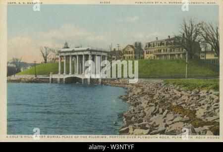 Cole's Hill, First Burial Place of the Pilgrims, Portico Over Plymouth Rock, Rock House Stock Photo