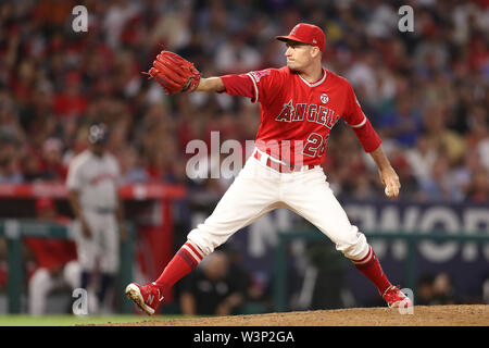 July 16, 2019: Los Angeles Angels starting pitcher Andrew Heaney (28) makes the start for the Angles during the game between the Houston Astros and the Los Angeles Angels of Anaheim at Angel Stadium in Anaheim, CA, (Photo by Peter Joneleit, Cal Sport Media) Stock Photo