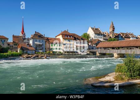 River Reuss with old wooden bridge, front of houses, old town, Bremgarten, Canton Aargau, Switzerland Stock Photo