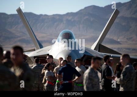 An F-22 Raptor fighter jet assigned to the 422nd Test and Evaluation ...