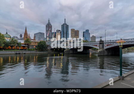 Beautiful view of the city center of Melbourne, Australia, and the Yarra River at dusk Stock Photo