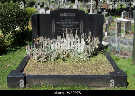 the grave of walter de frece and his wife, best known as music hall artiste vesta tilley, in putney vale cemetery, london, englan Stock Photo