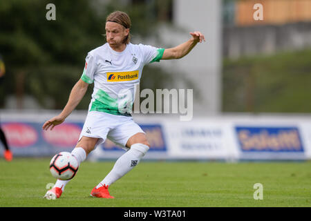 Kufstein, Austria. 17th July, 2019. Soccer: Test matches, Borussia Mönchengladbach - Basaksehir FC in Kufstein. Michael Lang von Mönchengladbach plays the ball. Credit: Matthias Balk/dpa/Alamy Live News Stock Photo