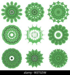 Green Ornamental Line Pattern. Round Texture. Oriental Geometric Ornament Stock Vector
