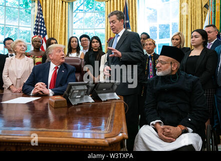 Washington, District of Columbia, USA. 17th July, 2019. Sam Brownback, United States Ambassador-at-Large for International Religious Freedom, speaks as US President Donald Trump welcomes survivors of religious persecution to the Oval Office at the White House in Washington, DC on Wednesday, July 17, 2019. Credit: Kevin Dietsch/Pool via CNP Credit: Kevin Dietsch/CNP/ZUMA Wire/Alamy Live News Stock Photo
