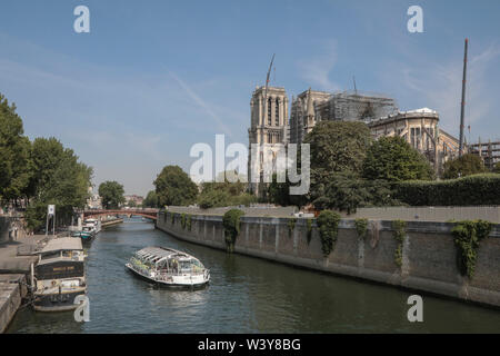 NOTRE-DAME CATHEDRAL ,THREE MONTHS AFTER THE FIRE Stock Photo