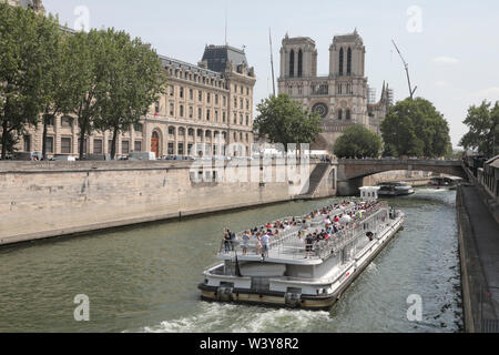 NOTRE-DAME CATHEDRAL ,THREE MONTHS AFTER THE FIRE Stock Photo