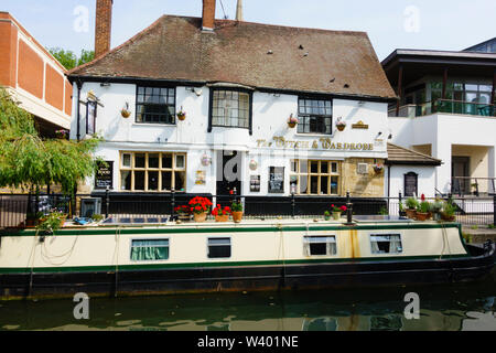 The Witch and Wardrobe public house on the River Witham, Lincoln, Lincolnshire, England. July 2019 Stock Photo