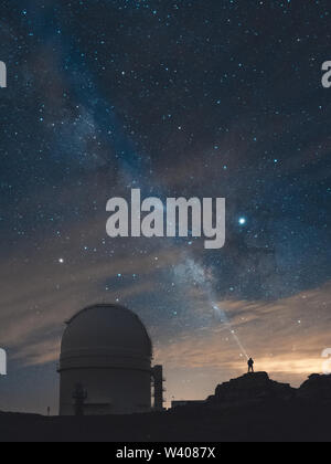 Starry Night. Long time exposure night landscape with Milky Way Galaxy Stock Photo