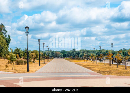 Promenade in the city park of Gomel, Belarus Stock Photo