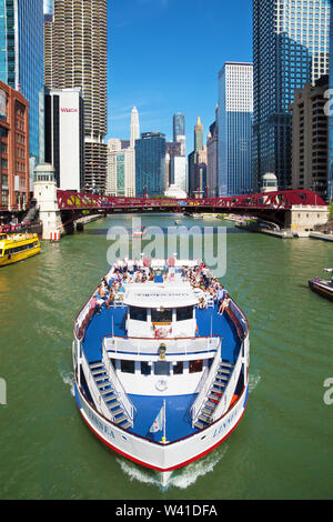 Ferry on the Chicago River Stock Photo - Alamy