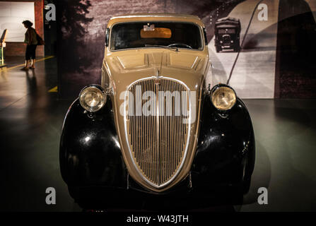 Fiat 500 of 1936 hi-res stock photography and images - Alamy