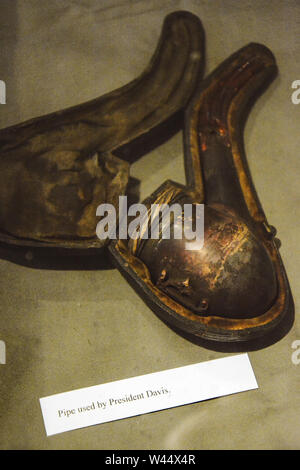 A well used smoking pipe from 1861, belonging to President Jefferson Davis, inside the White House of the Confederacy, Montgomery, AL, USA Stock Photo