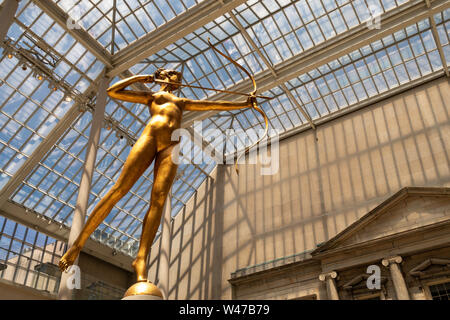 Charles Engelhard Court in The American Art Wing, The Metropolitan Museum of Art, NYC, USA Stock Photo