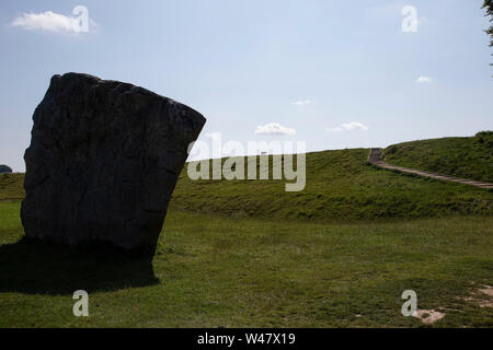 Huge sarsen standing stone at Avebury in Wiltshire, U.K. forming part of a neolthic and bronze age henge dating back 4000 years Stock Photo