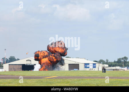 The Royal International Air Tattoo, RAF Fairford, Gloucestershire, UK.  20 July 2019.  AgustaWestland Apache AH1 demonstrate tactical and flying displays this afternoon, on the 2nd day of the annual show.  Over 20 nations take part, with 8 hours of flying displays today.  200,000 people are expected to attend over the three days.  This years event celebrates 70 years of NATO.  Credit: Andrew Bartlett/Alamy Live News Stock Photo