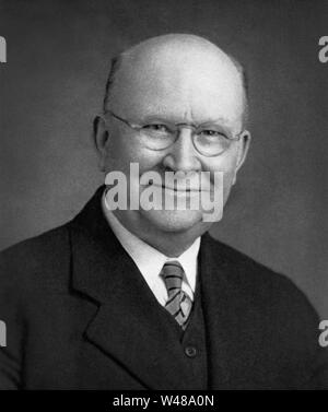 Henry Allen 'Harry' Ironside (1876-1951) was a Canadian-American Bible teacher, preacher, theologian, pastor, and author who pastored Moody Church in Chicago from 1929 to 1948. Stock Photo