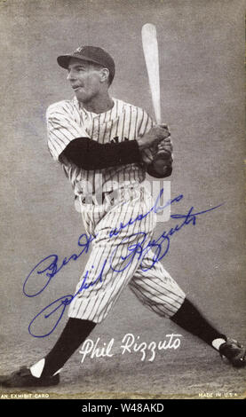 Autographed baseball card of Phil Rizzuto a star player for the New York Yankees in the 1940s and 1950s. Stock Photo