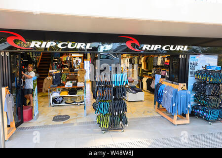 Exterior of a Rip Curl shop specialising in surfing sportswear on popular Hastings Street, Noosa Heads, Sunshine Coast, Queensland, QLD, Australia Stock Photo