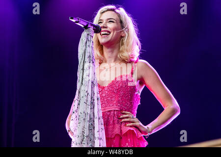 English singer Joss Stone performs a tribute to Paul Simon at the 22nd ...