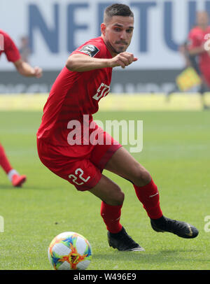 Rostock, Germany. 20th July, 2019. Soccer: 3rd league, 1st matchday, FC Hansa Rostock - Viktoria Köln in the Ostseestadion: The Cologne player Marcel Gottschling in action. Credit: Bernd Wüstneck/dpa-Zentralbild/dpa/Alamy Live News Stock Photo