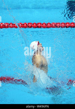 (190721) -- GWANGJU, July 21, 2019 (Xinhua) -- Sun Yang of China reacts after the men's 400m freestyle final at the Gwangju 2019 FINA World Championships in Gwangju, South Korea, July 21, 2019. (Xinhua/Tao Xiyi) Stock Photo