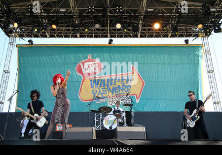 California, USA . 20th July, 2019. Save Ferris performs during the Vans Warped Tour 25th Anniversary at Shoreline Amphitheater on July 20, 2019 in Mountain View, California. Credit: MediaPunch Inc/Alamy Live News Stock Photo