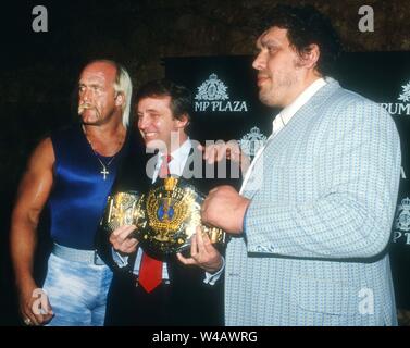 Andre The Giant And Hulk Hogan, 1987, Photo By John Barrett Photolink 