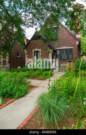 Native plant garden in the Rogers Park neighborhood Stock Photo