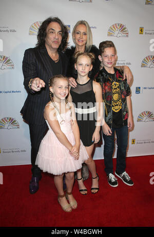 Paul Stanley, Erin Sutton, Emily Stanley and Sarah Stanley arriving for ...