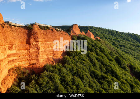 Panoramic view of Las Medulas, historic gold-mining site near the town of Ponferrada i, Leon Province, Castille, Spain Stock Photo