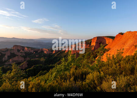 Panoramic view of Las Medulas, historic gold-mining site near the town of Ponferrada i, Leon Province, Castille, Spain Stock Photo