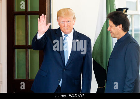 President Donald Trump welcomes Imran Khan, the Prime Minister of Pakistan to the White House in Washington. Stock Photo
