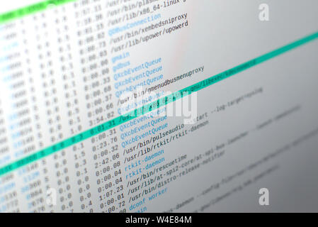 A computer screen showing system information on a linux terminal emulator Stock Photo