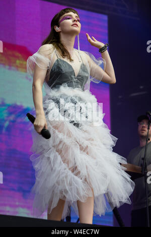 Lauren Mayberry, singer of Scottish band Churches performing live at ...