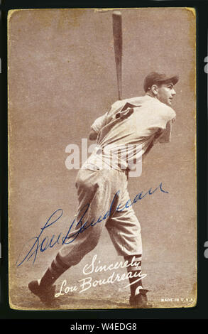 Autographed baseball card of Hall of Fame baseball player Lou Boudreau with the Cleveland Indians circa 1940s Stock Photo