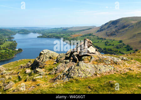 Sunny spring day on the summit of Hallin Fell in the Lake District in Cumbria