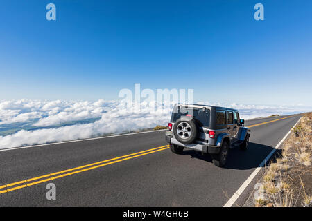 Jeep on Haleakala Highway, Maui, Hawaii, USA Stock Photo - Alamy
