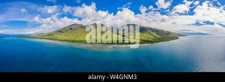 Aerial view over West Maui Mountains and Pacific Ocean with Puu Kukui along the Hawaii Route 30, Maui, Hawaii, USA Stock Photo