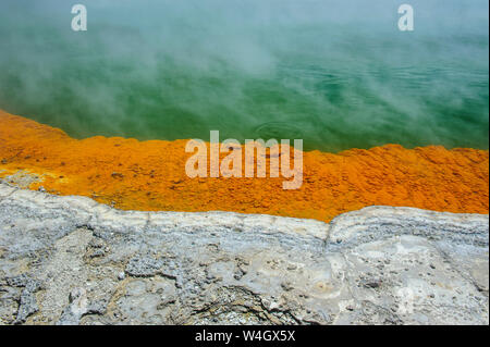 Champagne Pool, Wai-O-Tapu Thermal Wonderland, Rotorua, North Island, New Zealand Stock Photo