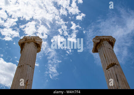 Turkey: view of ruins of Laodicea on the Lycus, ancient city in the Hellenistic regions of Caria and Lydia then Roman Province of Phrygia Pacatiana Stock Photo