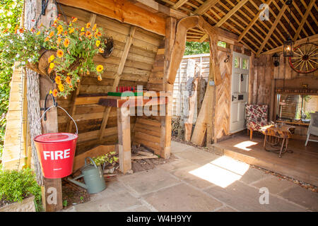 The Wagon and the Wigwam hot tub tiny house holiday guest accommodation, Hattingley, Medstead, Alton, Hampshire, England, United Kingdom. Stock Photo